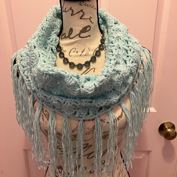 Handmade Accessories - Lovely Handmade Crochet Fringe Cowl Scarf